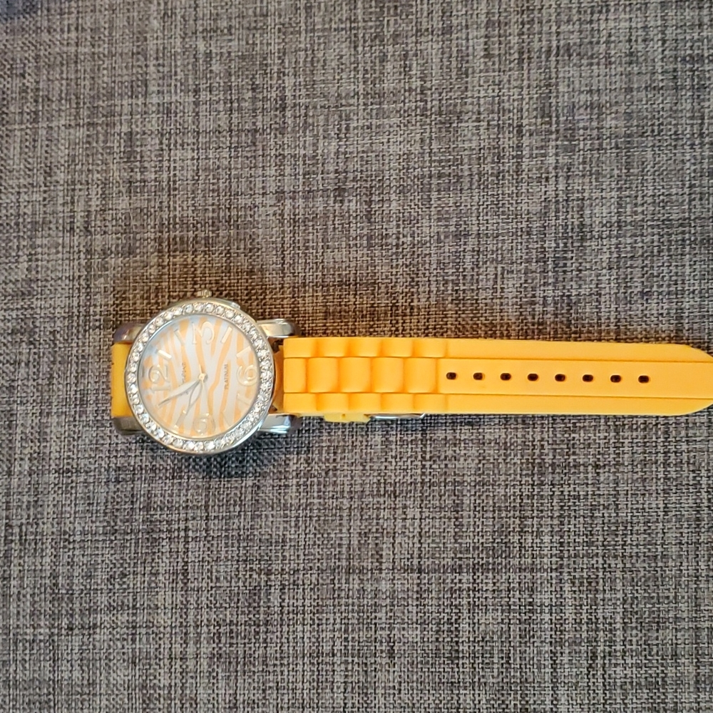 Fun watch - Picture 3 of 4